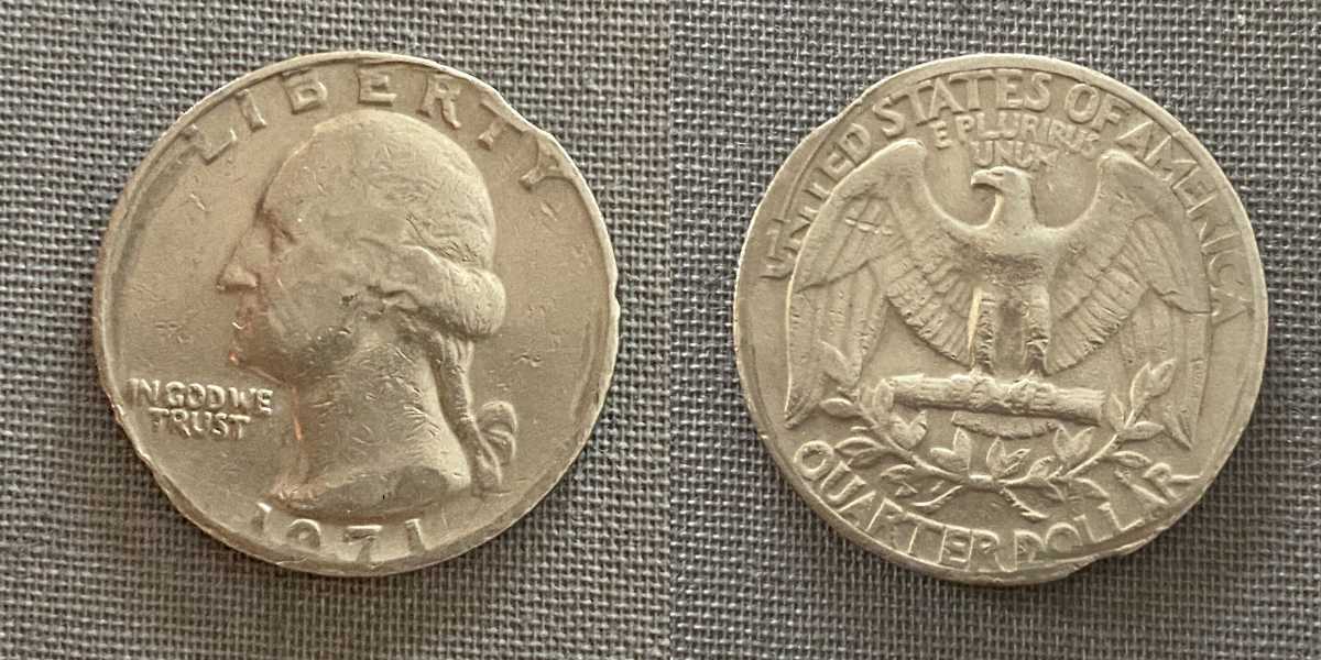 1971-P Quarter with Broad-Struck and Clipped Errors